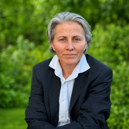 Алла Винярська